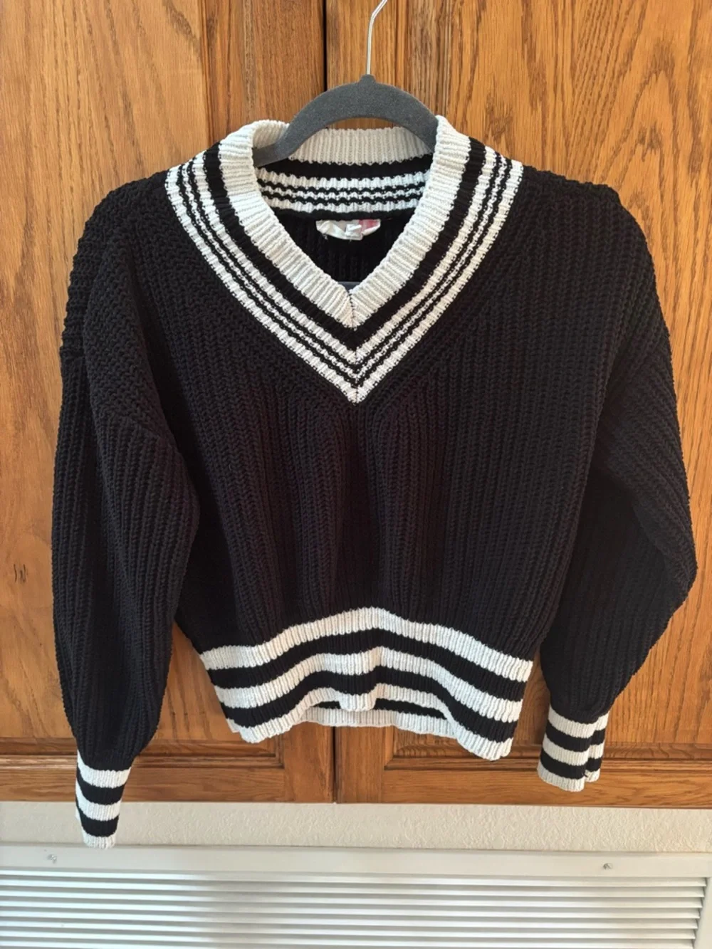 Super bundle! 8 items. - Picture 2 of 7